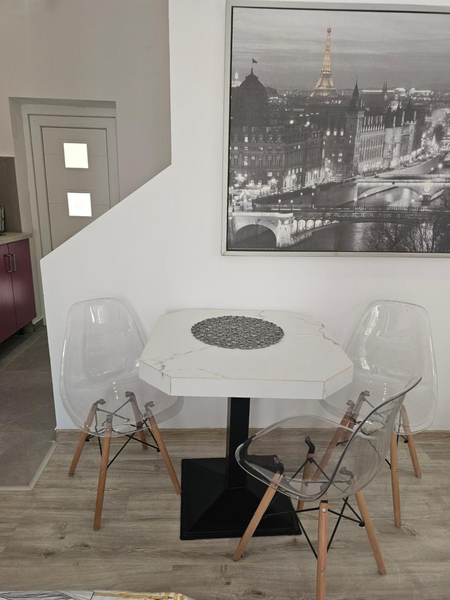 Studio Apartmani Vukasin Tivat Oda fotoğraf