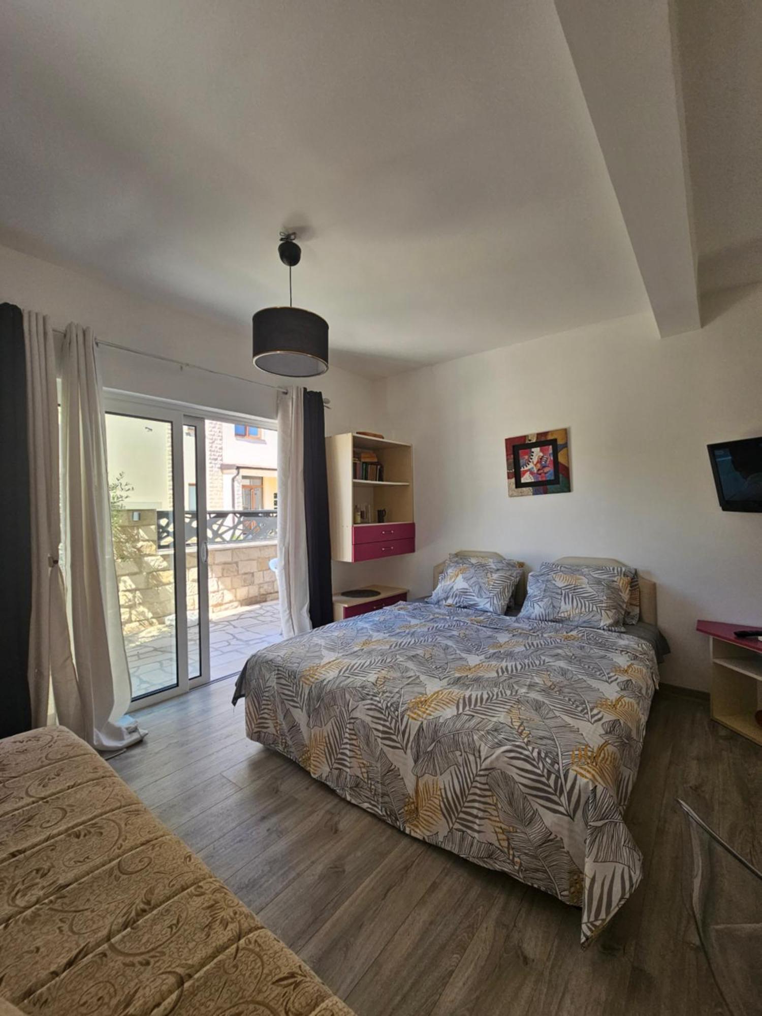 Studio Apartmani Vukasin Tivat Dış mekan fotoğraf